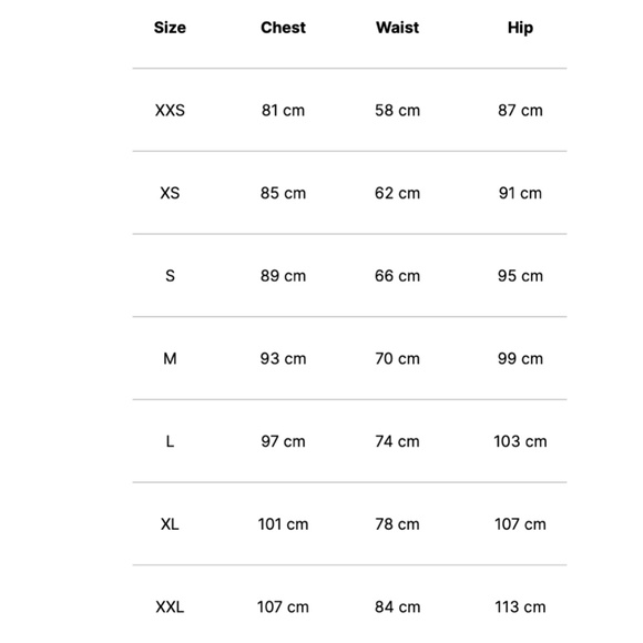 Lady Pipa Plus Size (3XL) Gown - Picture 4 of 4